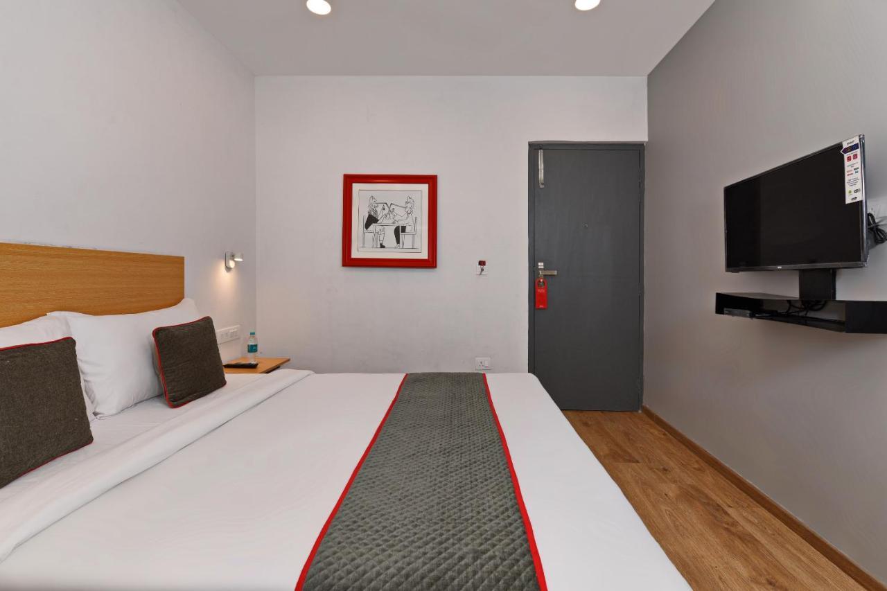 Townhouse Function Inn Near Chaudhary Charan Singh International Airport Lucknow Exterior photo